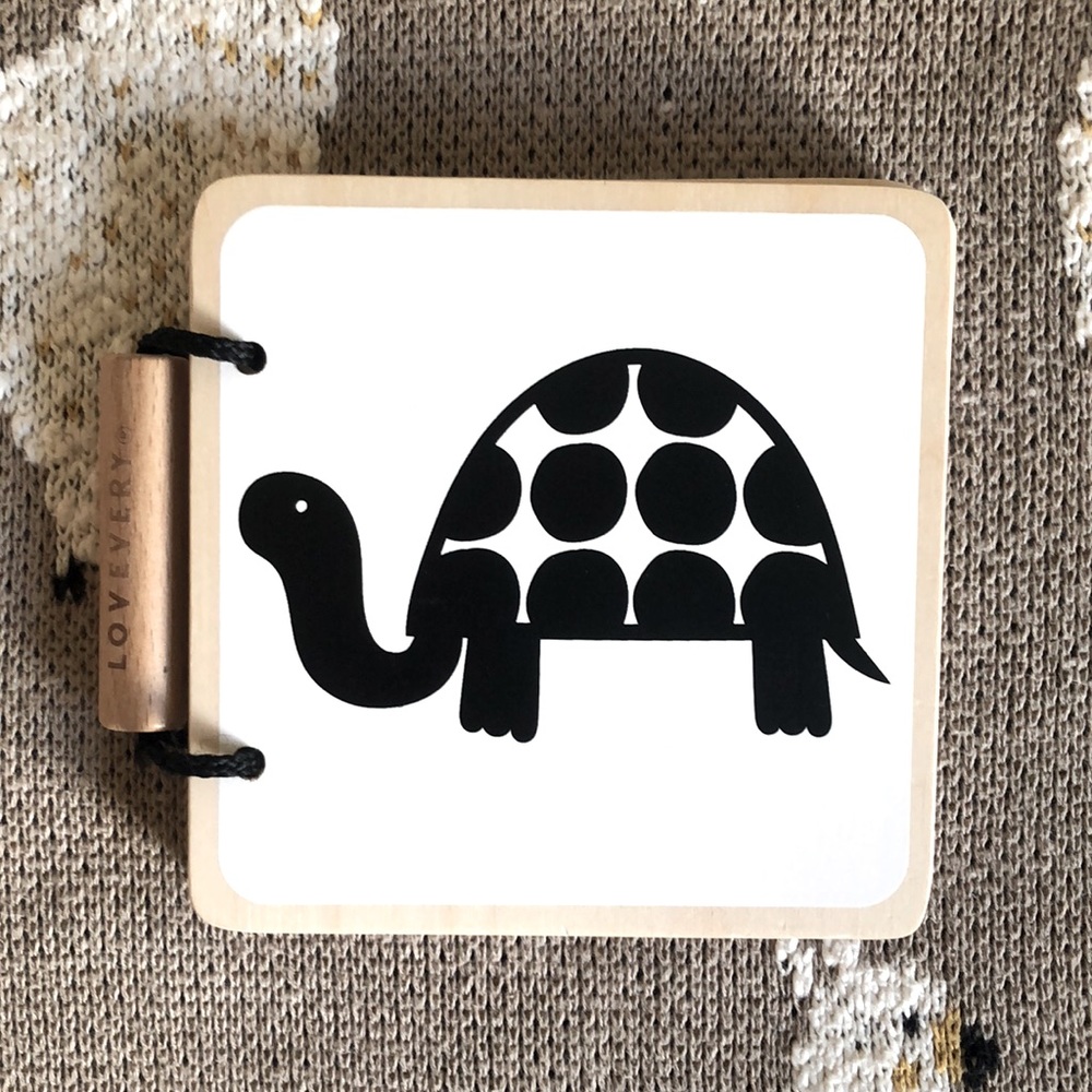 Lovevery Wooden Black and White High Contrast Book